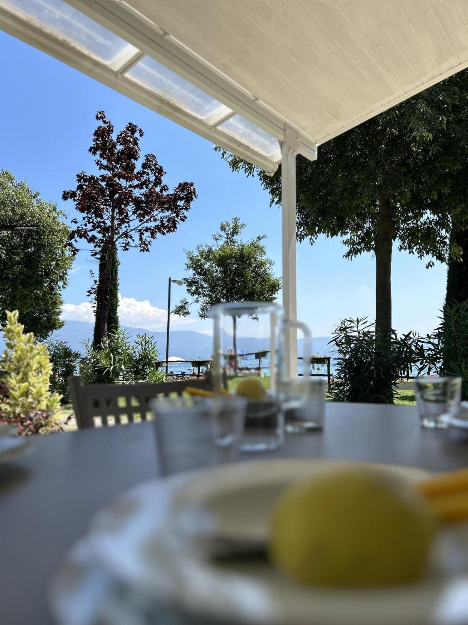 Villaggio Turistico Maderno Тосколано Мадерно Екстериор снимка